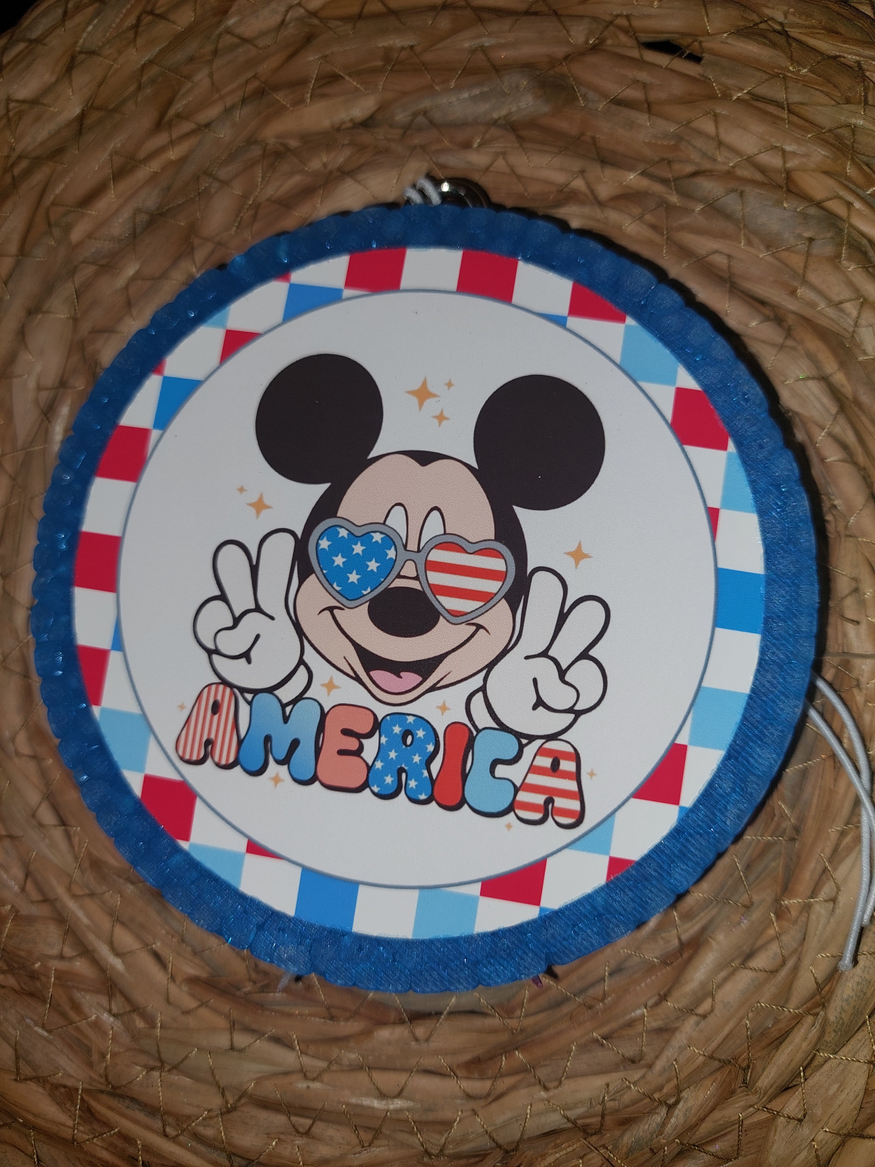 America (284)