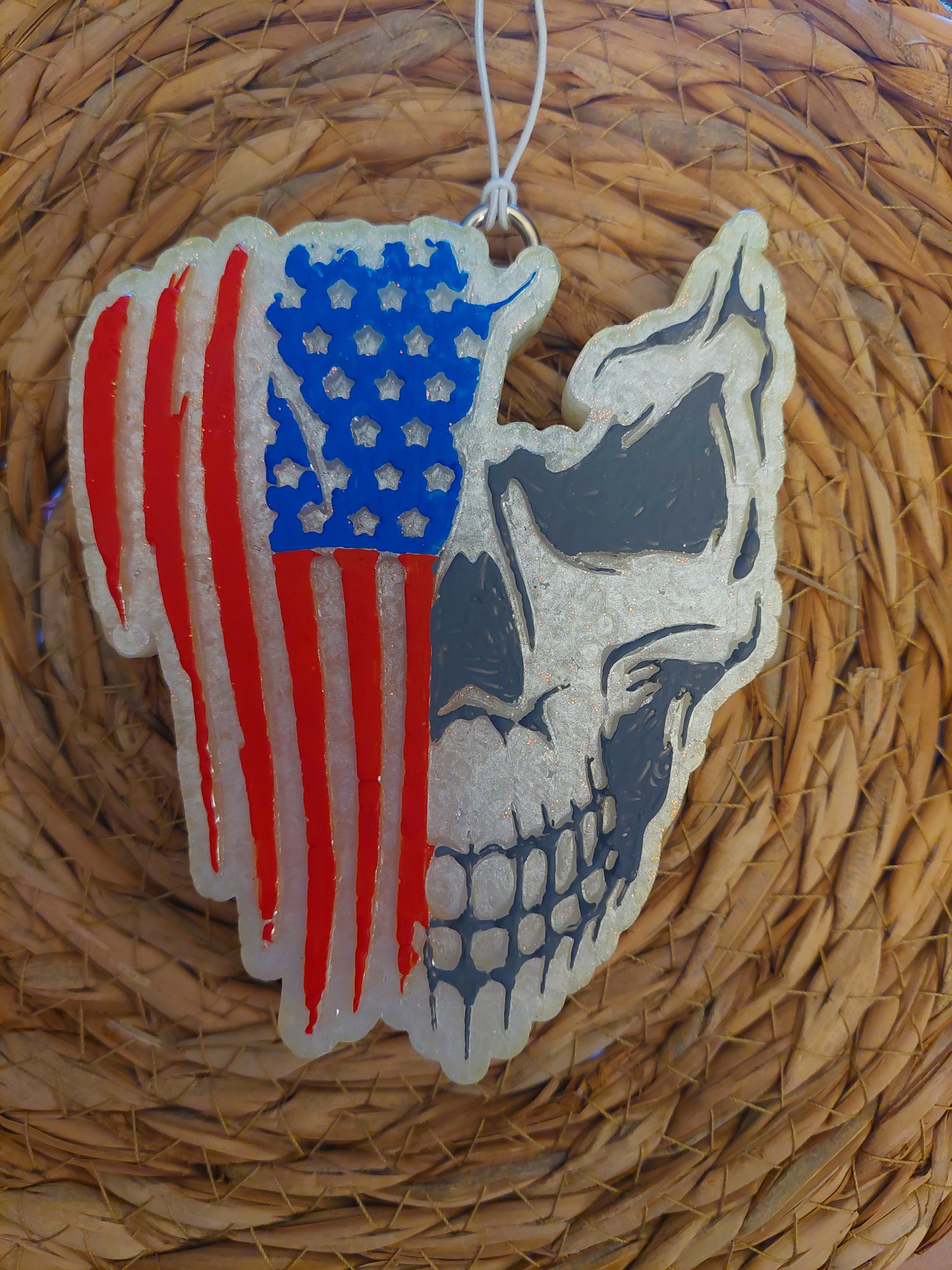 Grey skull flag (62)